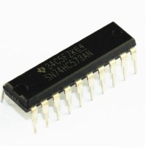آی‌سی SN74HC573AN TI پکیج DIP20 (کپی)